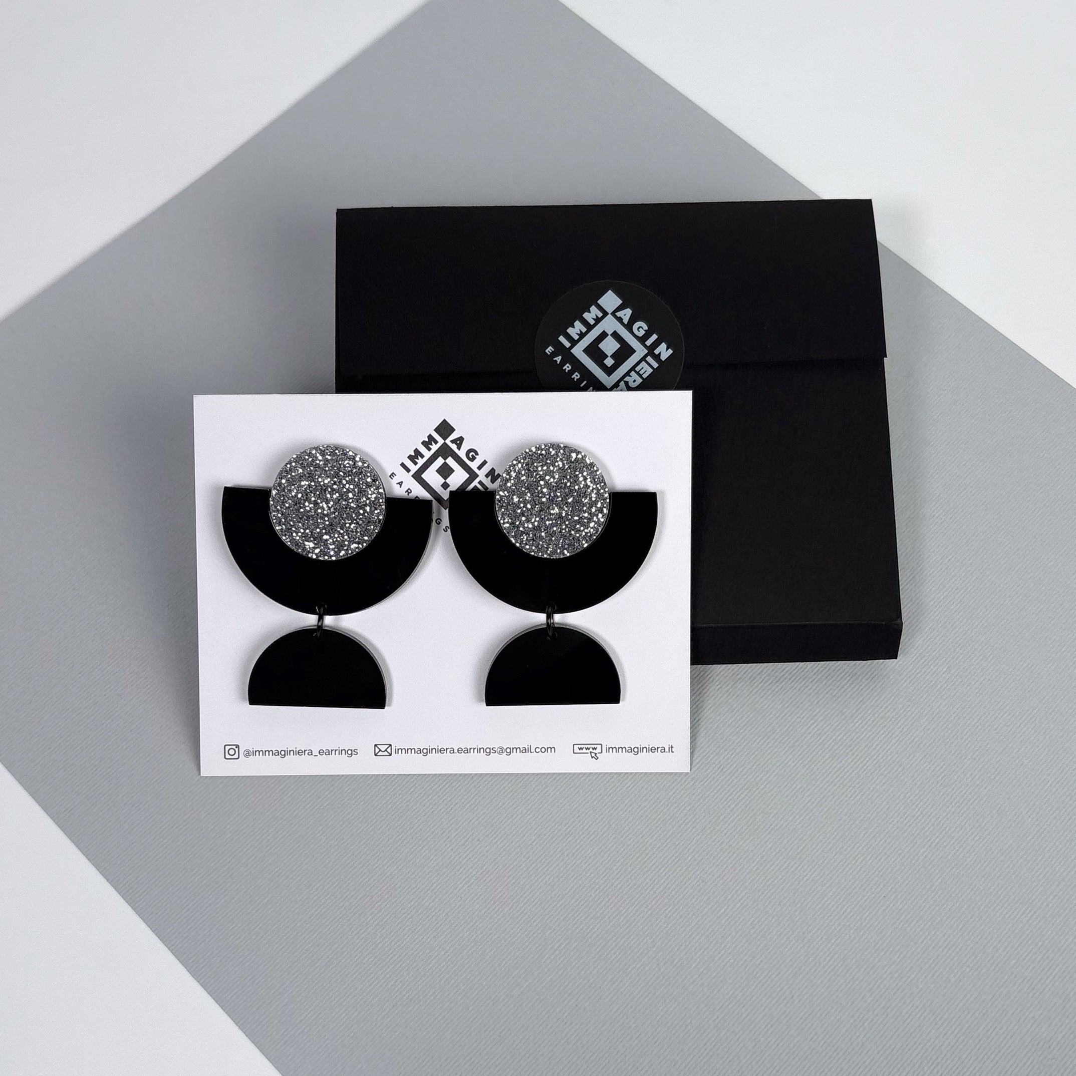 Ajet Double – Orecchini in Plexiglas