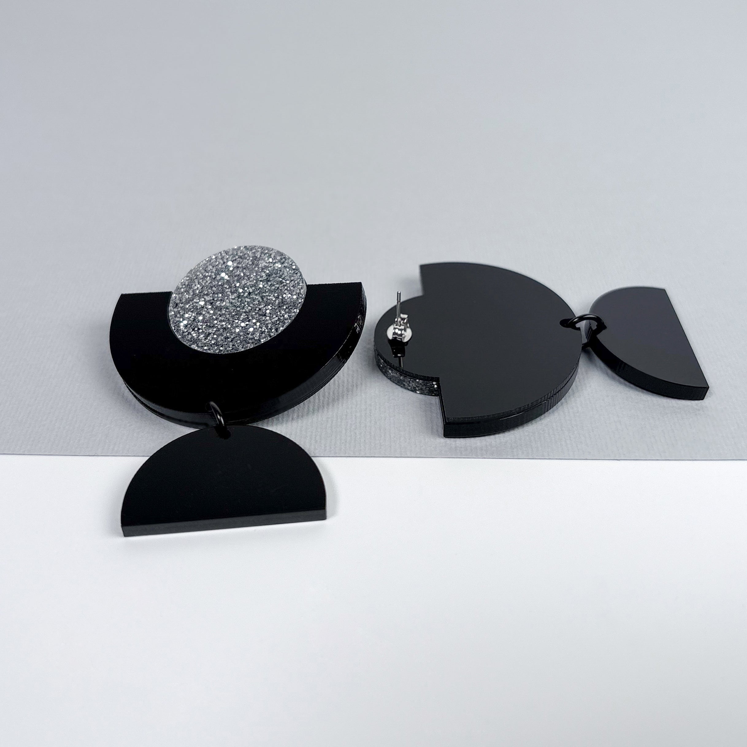 Ajet Double – Orecchini in Plexiglas