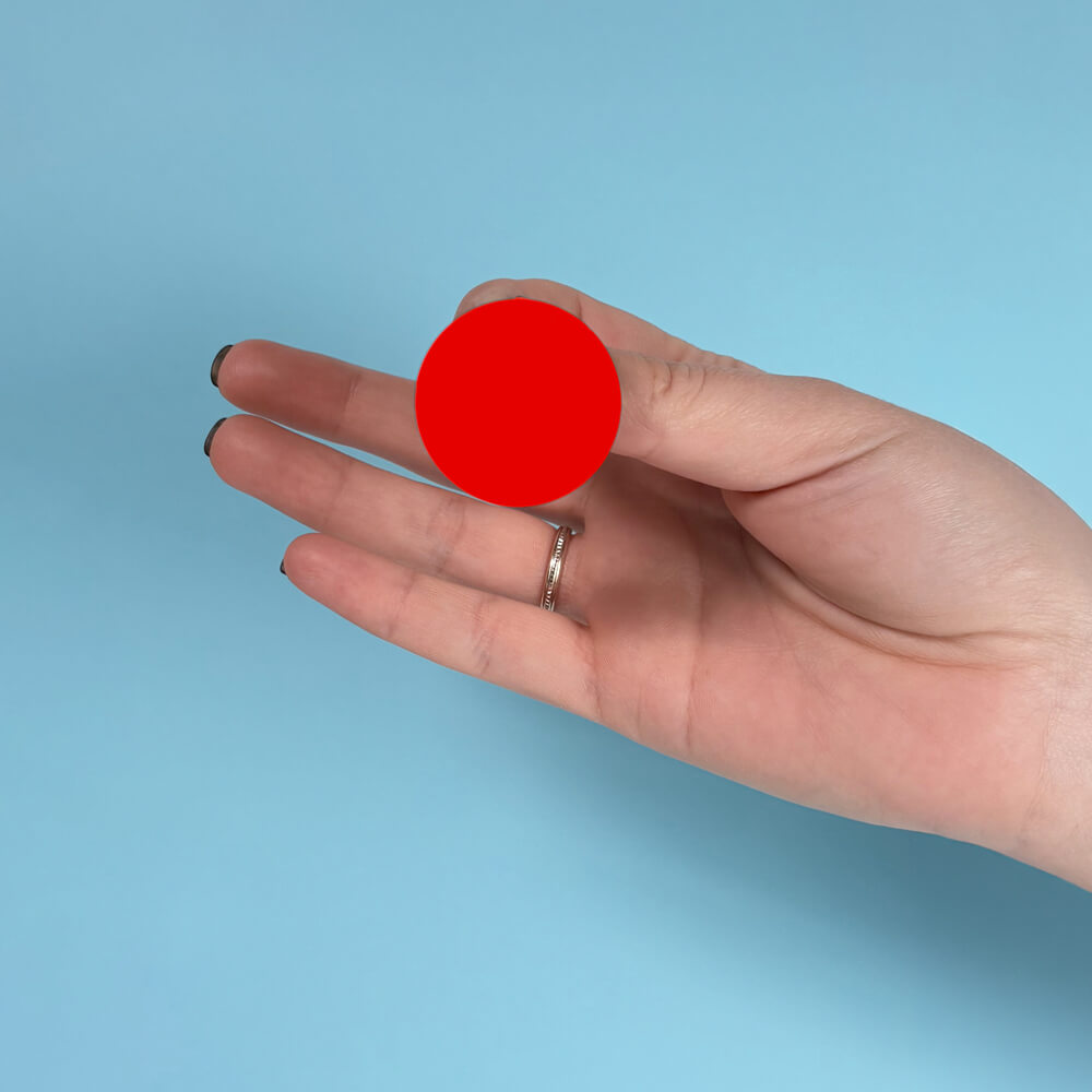 Tondo M – Orecchini in Plexiglas essenziali
