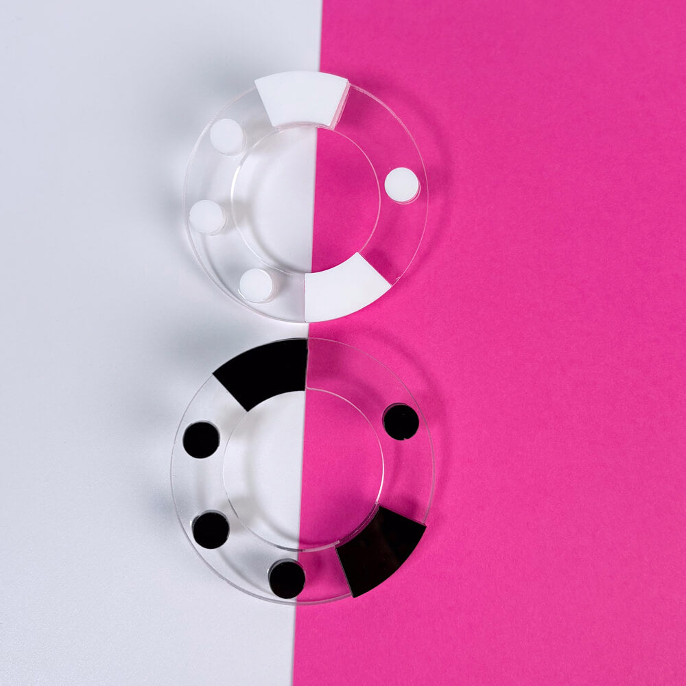Aura Essential - Orecchini in Plexiglas Trasparenti Bianco e Nero