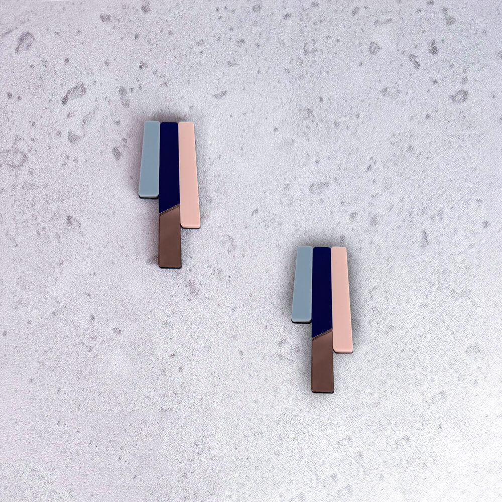 Clio – Orecchini in Plexiglas Medi Colorati