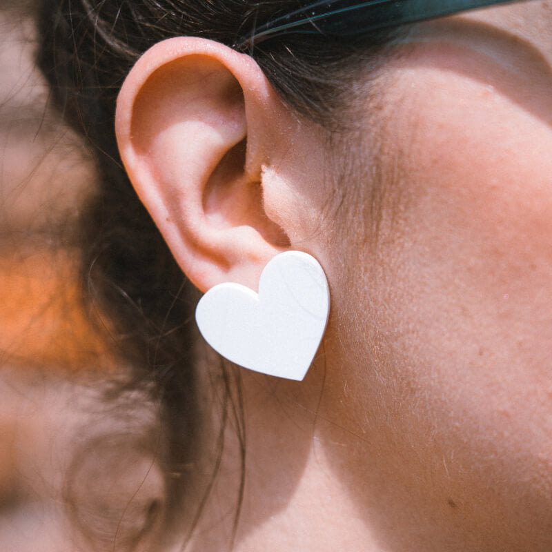 Cuore M – Orecchini in Plexiglas