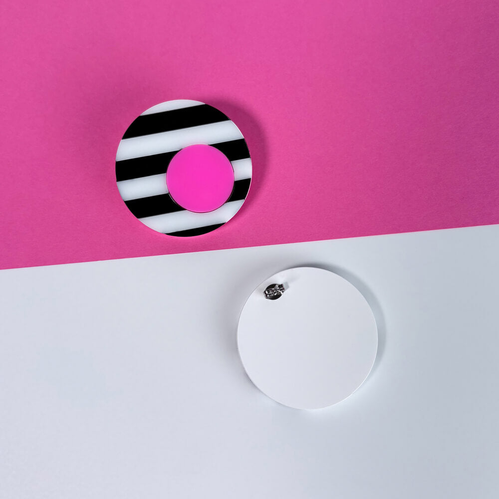 Optica Tondo – Orecchini in Plexiglas a righe