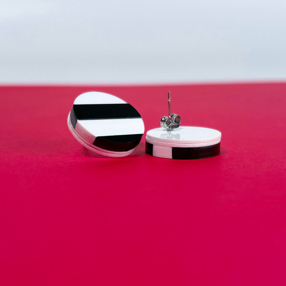 Optica Mini – Orecchini in Plexiglas Piccoli a righe