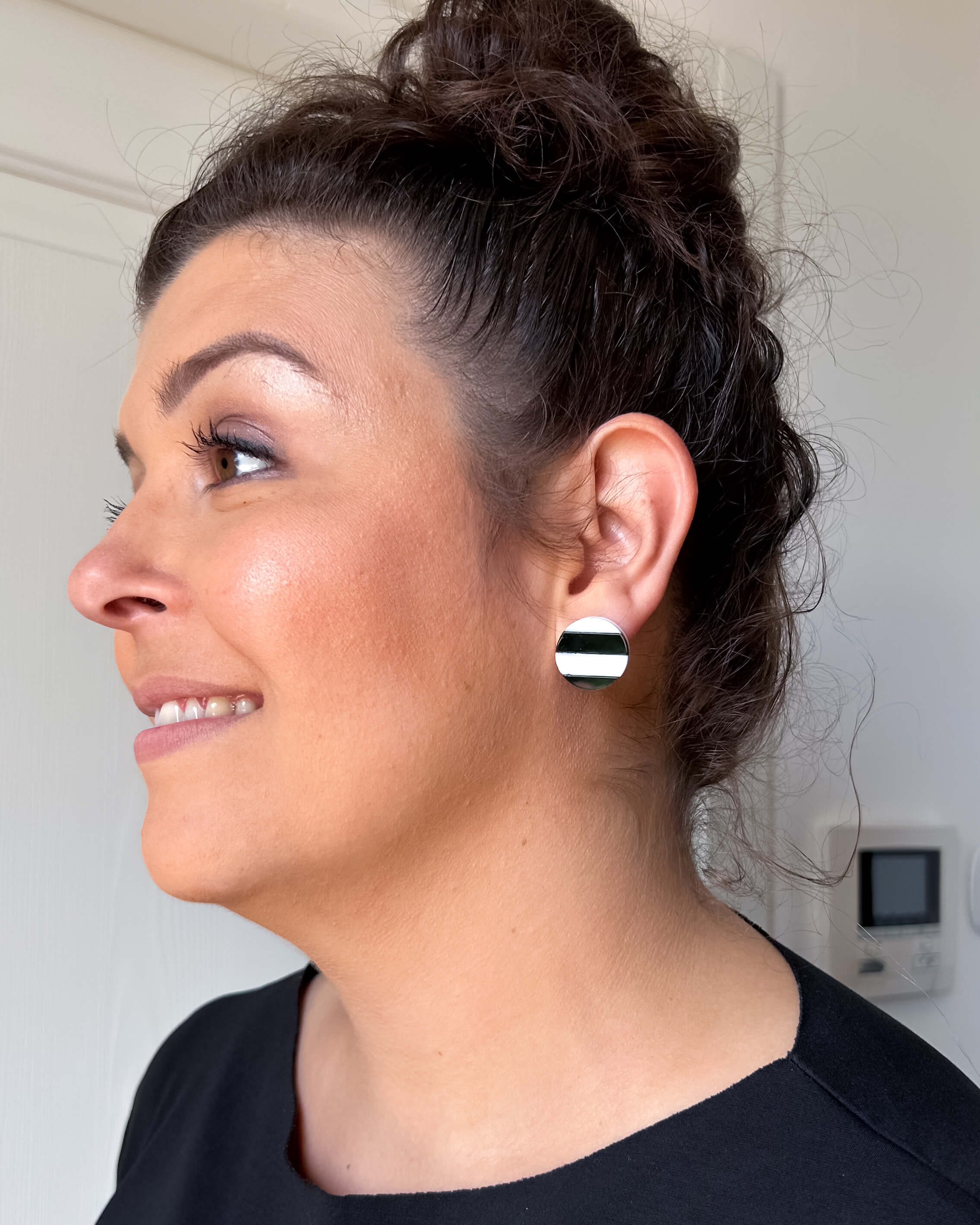 Optica Mini – Orecchini in Plexiglas Piccoli a righe